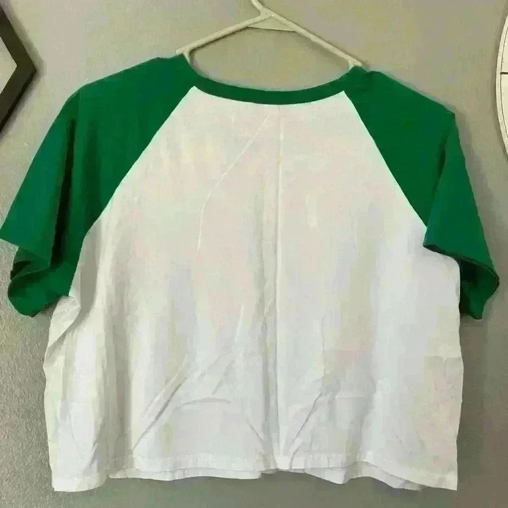 💚 3/$15 Never Worn Oversized Green & White Short Sleeve Crop Large - Picture 5 of 5